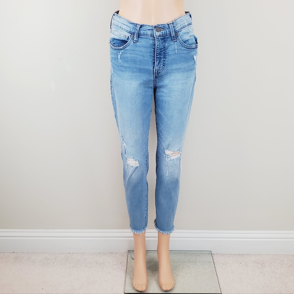 Lucky Brand Light Blue Distressed Skinny Jeans